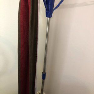 Unisex Winter Scarf – New/Red & Brown